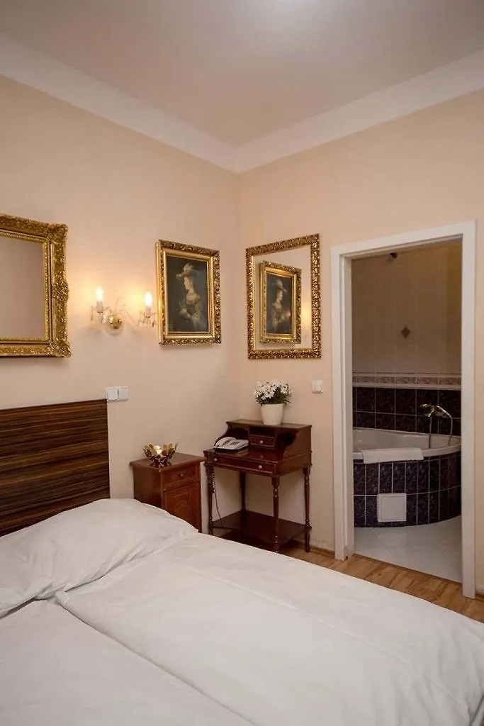 Hotel Donatello Prague 3*,  Czech Republic