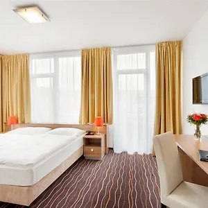Hotel Akcent, Prague